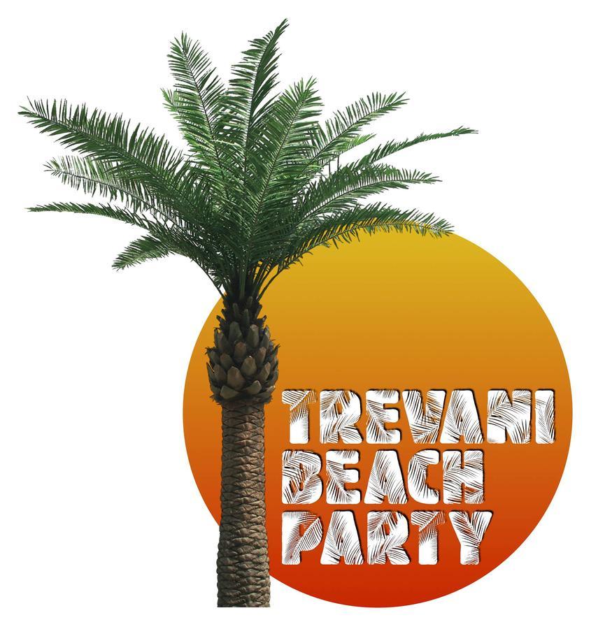 Le Trevani Otel Koungou Dış mekan fotoğraf